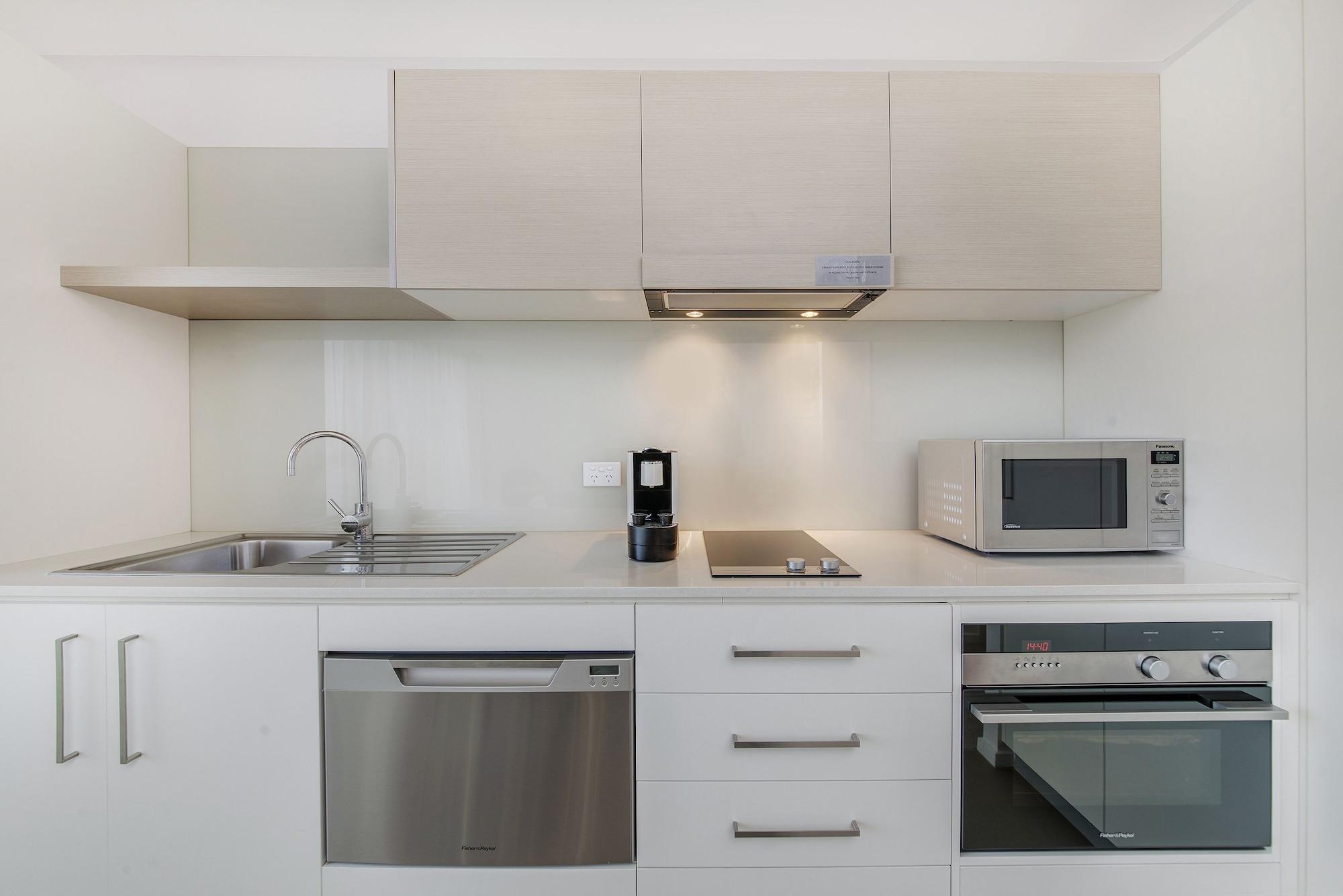 Abode Tuggeranong Aparthotel Κανμπέρα Εξωτερικό φωτογραφία