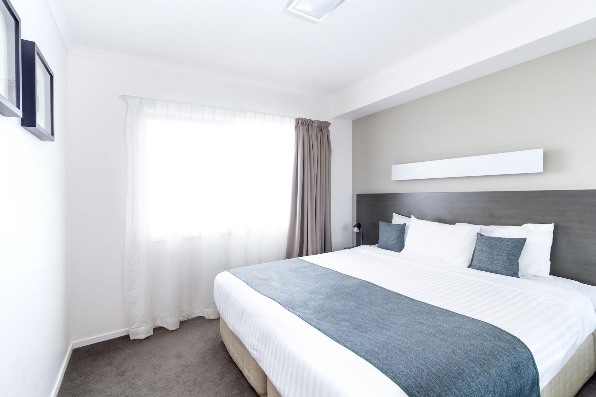 Abode Tuggeranong Aparthotel Κανμπέρα Εξωτερικό φωτογραφία