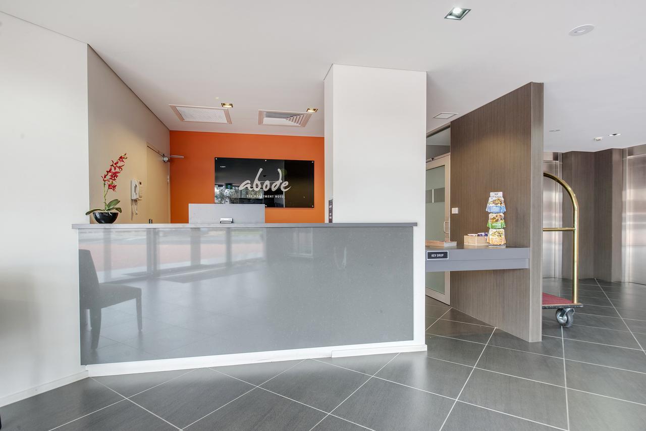Abode Tuggeranong Aparthotel Κανμπέρα Εξωτερικό φωτογραφία