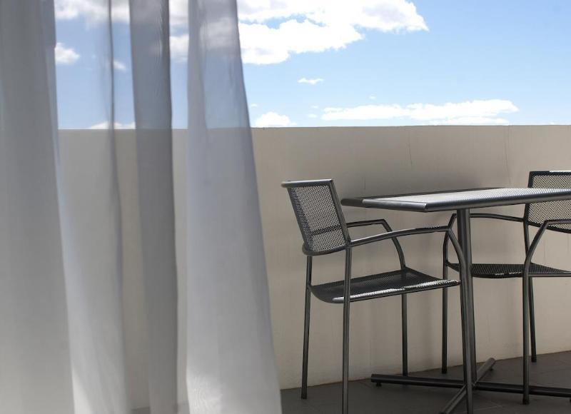 Abode Tuggeranong Aparthotel Κανμπέρα Εξωτερικό φωτογραφία