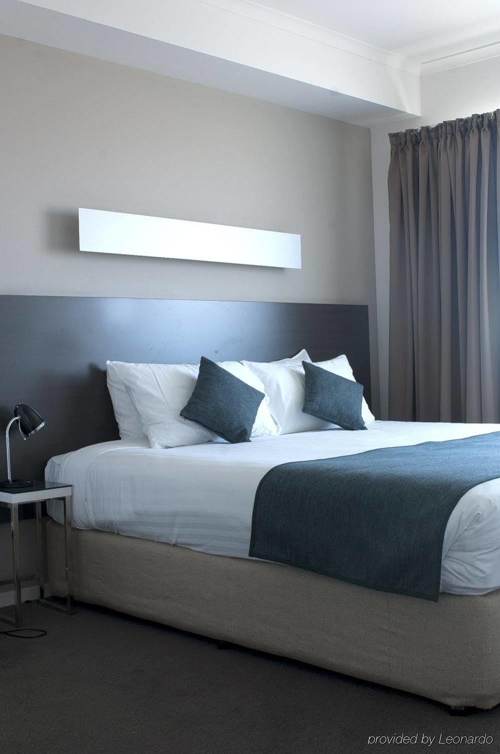 Abode Tuggeranong Aparthotel Κανμπέρα Εξωτερικό φωτογραφία