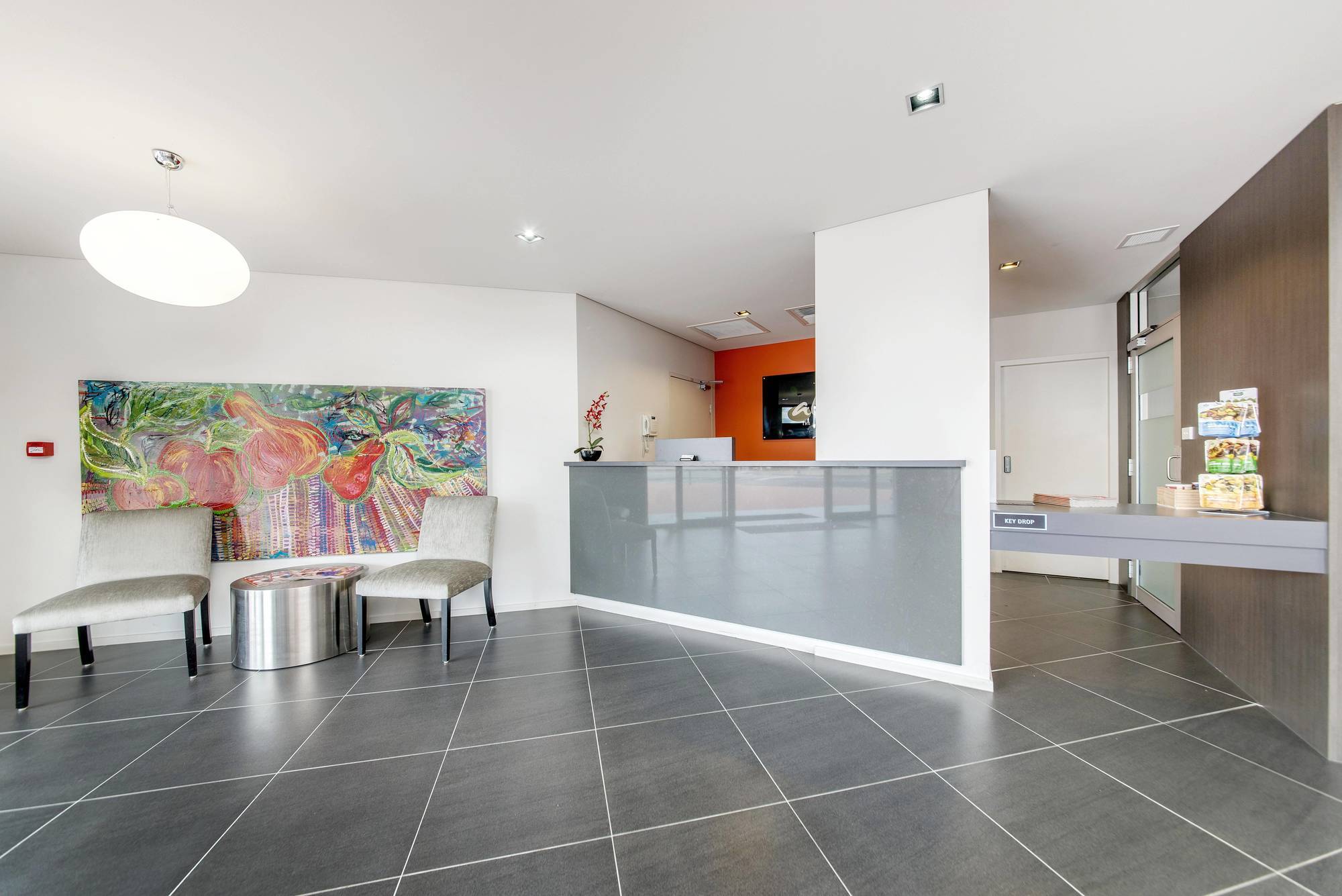 Abode Tuggeranong Aparthotel Κανμπέρα Εξωτερικό φωτογραφία